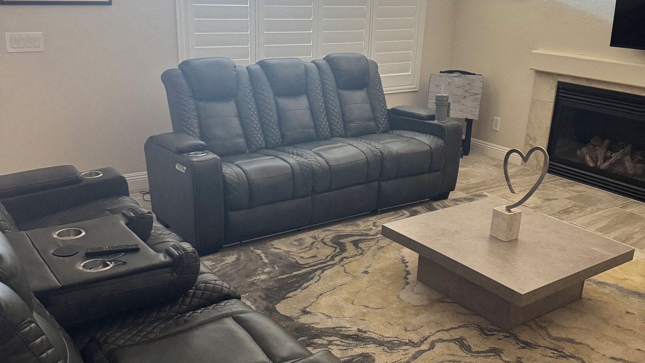 Photo of Livingroom in Rovey Farm Estates