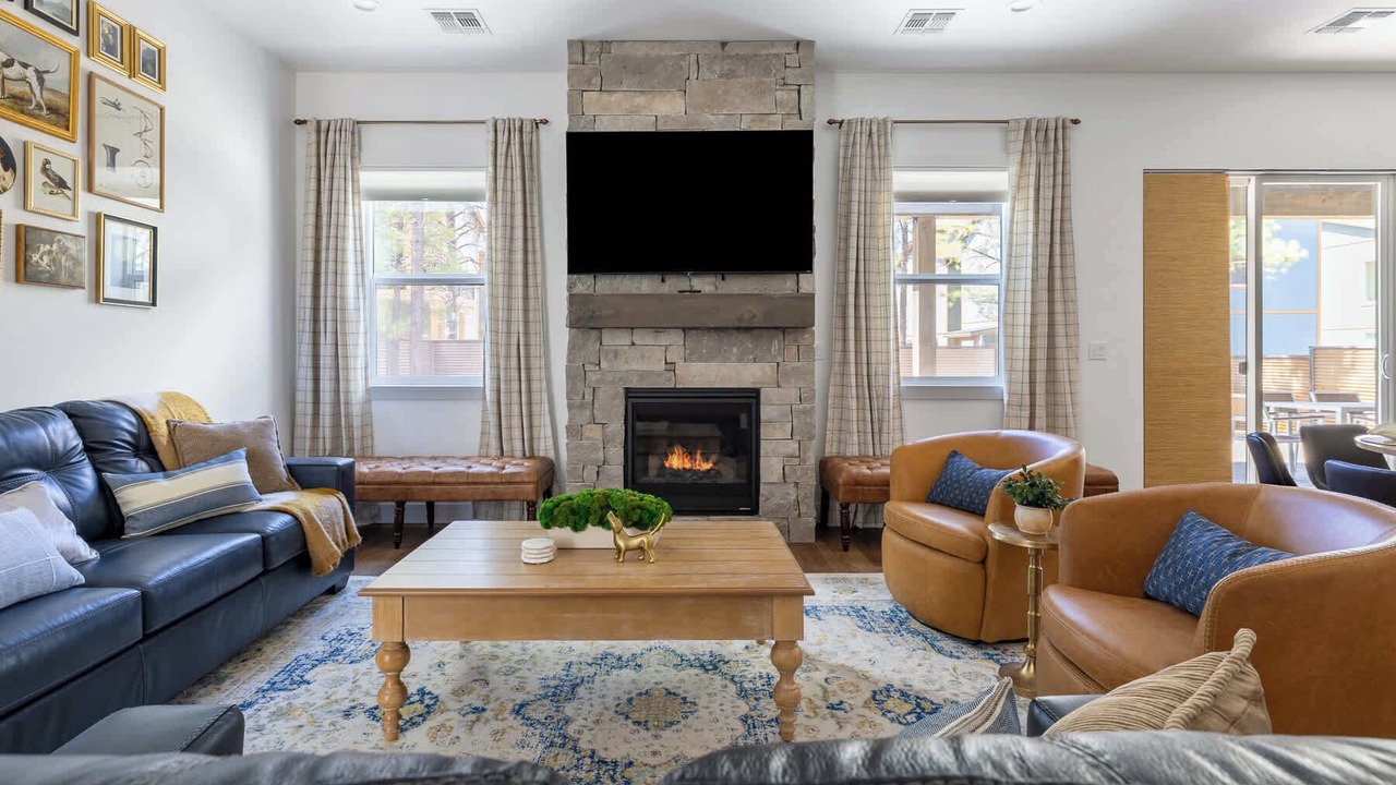 Photo of Livingroom in Flagstaff
