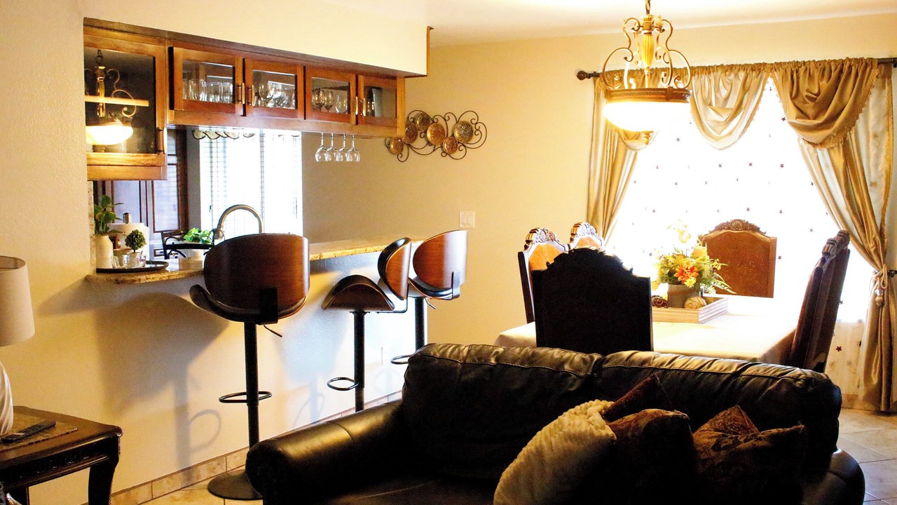 Photo of Livingroom in Tucson