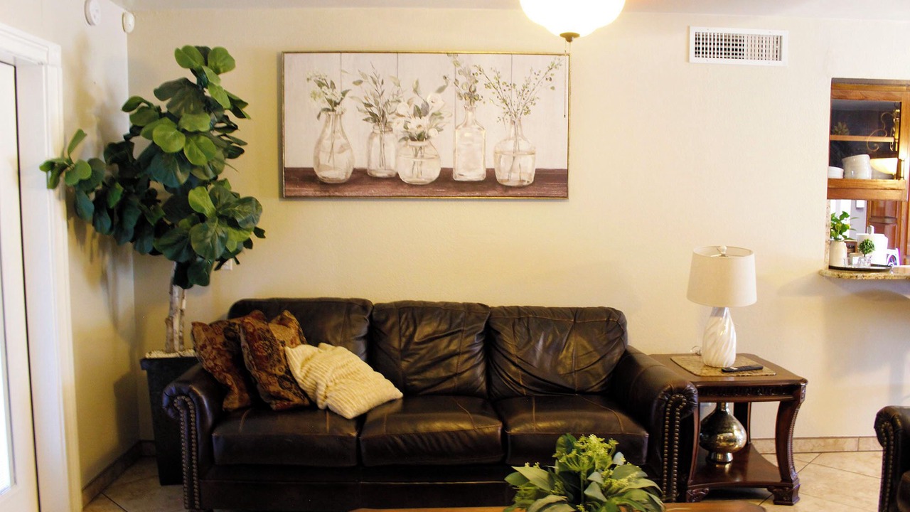 Photo of Livingroom in Tucson