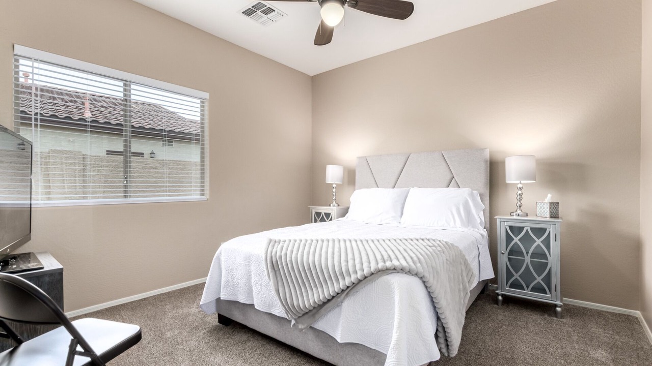 Photo of Bedroom in Rovey Farm Estates