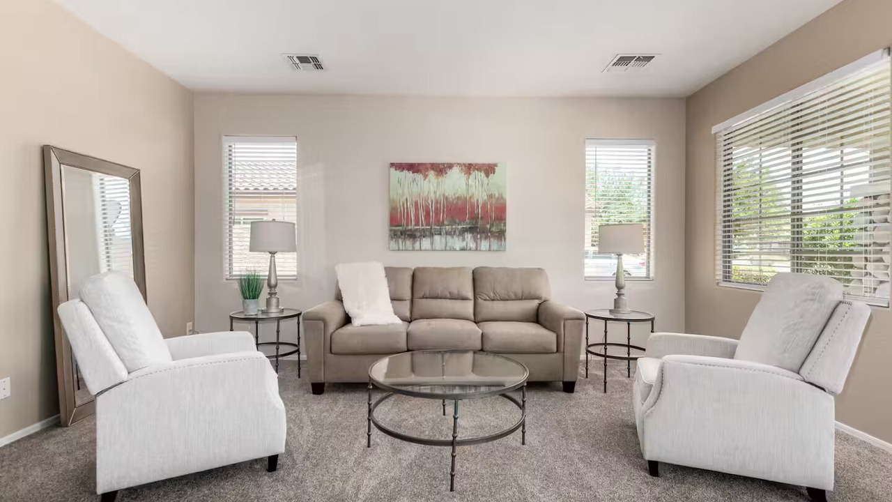 Photo of Livingroom in Rovey Farm Estates