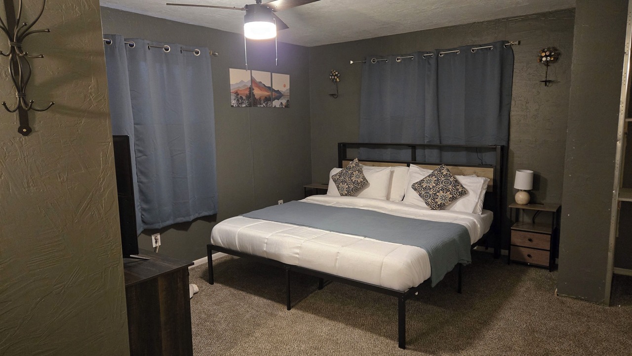 Photo of Bedroom in Springerville