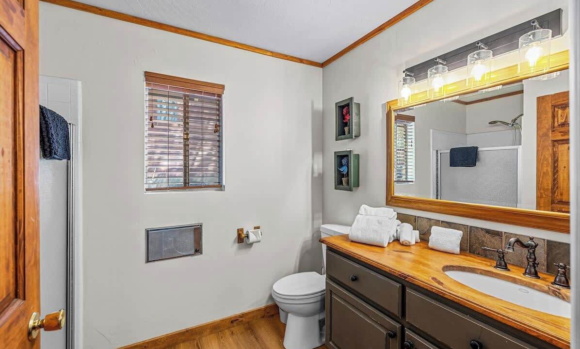 Photo of Bathroom in Munds Park