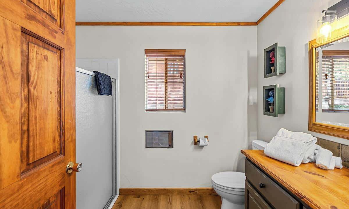 Photo of Bathroom in Munds Park