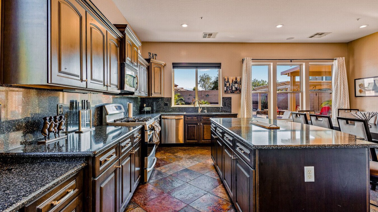 Photo of Kitchen in Estrella Mountain Ranch