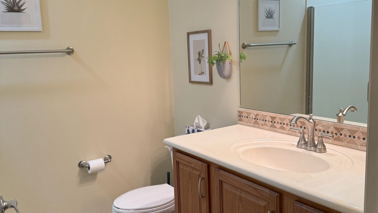 Photo of Bathroom in Desert Ridge
