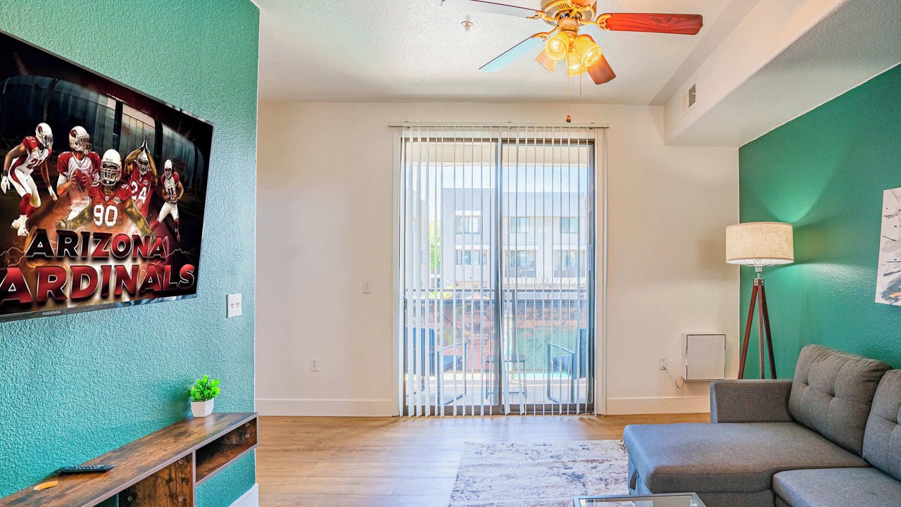 Photo of Livingroom in Glendale Sports and Entertainment District