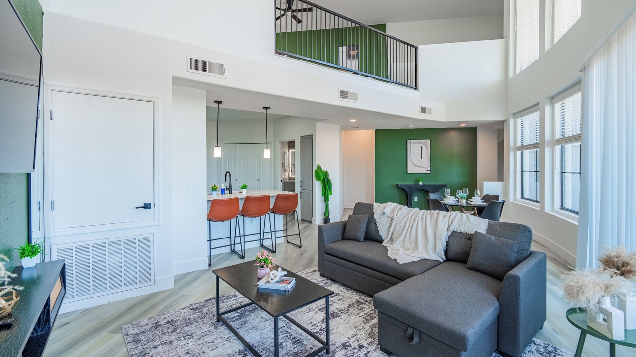 Photo of Livingroom in Glendale Sports and Entertainment District