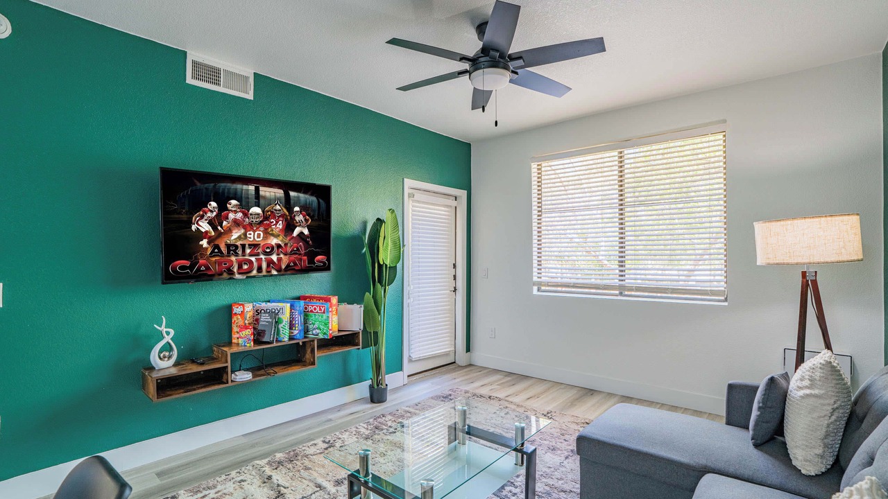Photo of Livingroom in Glendale Sports and Entertainment District