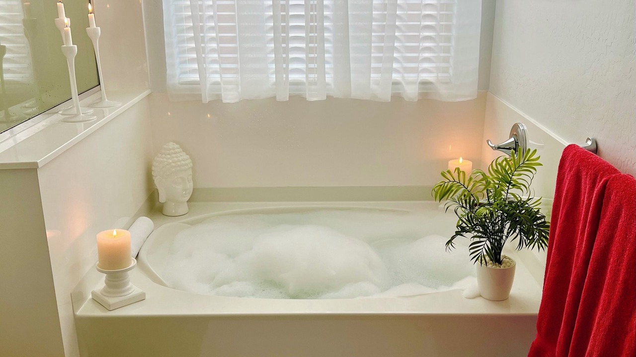 Photo of Bathroom in Surprise Farms