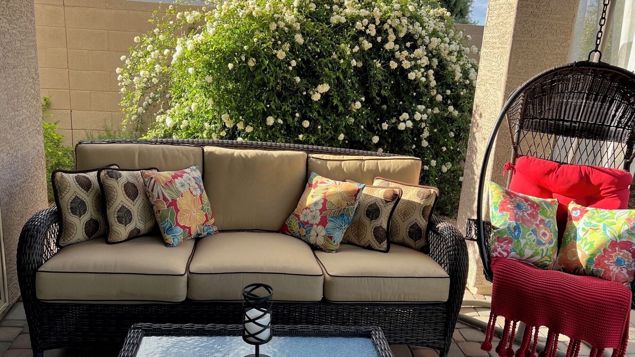 Photo of Patio Balcony in Surprise Farms