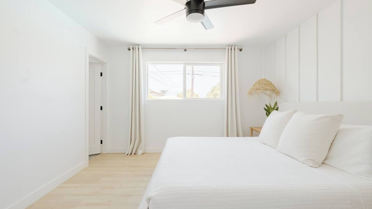 Photo of Bedroom in Paradise Valley Village