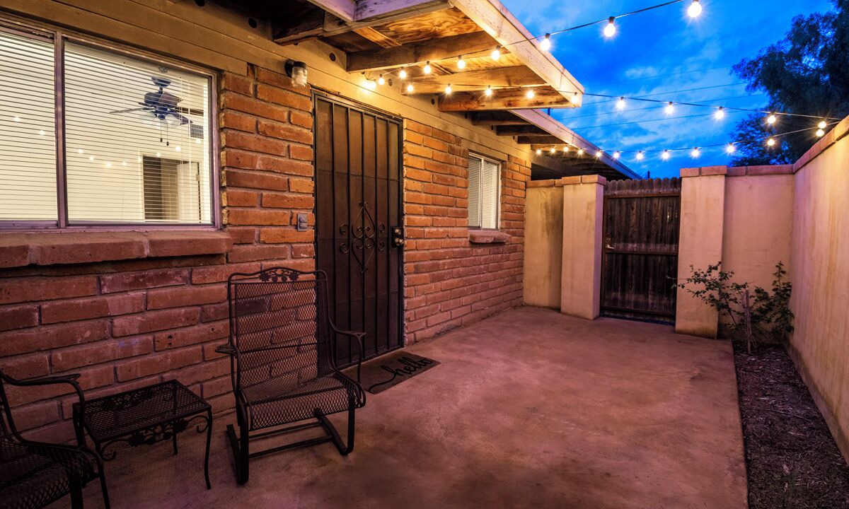 Photo of Patio Balcony in Flowing Well Neighborhood