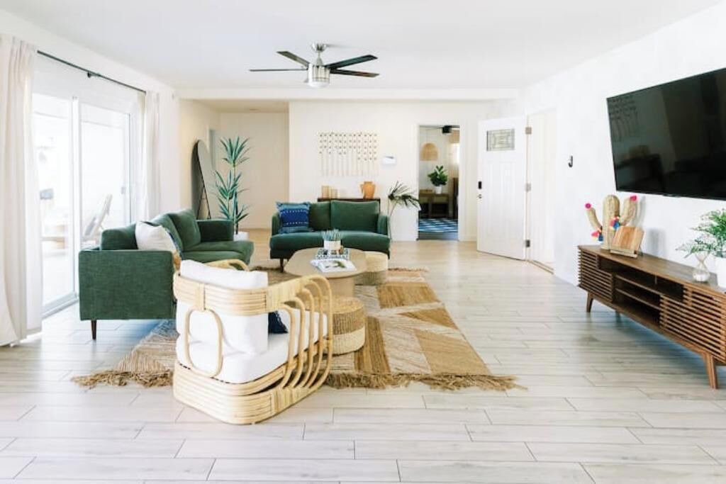 Photo of Livingroom in Scottsdale Estates Six