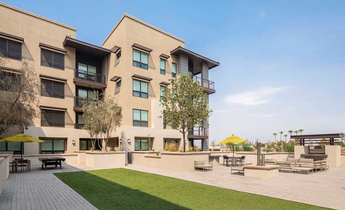 Photo of Outdoor in Entertainment District