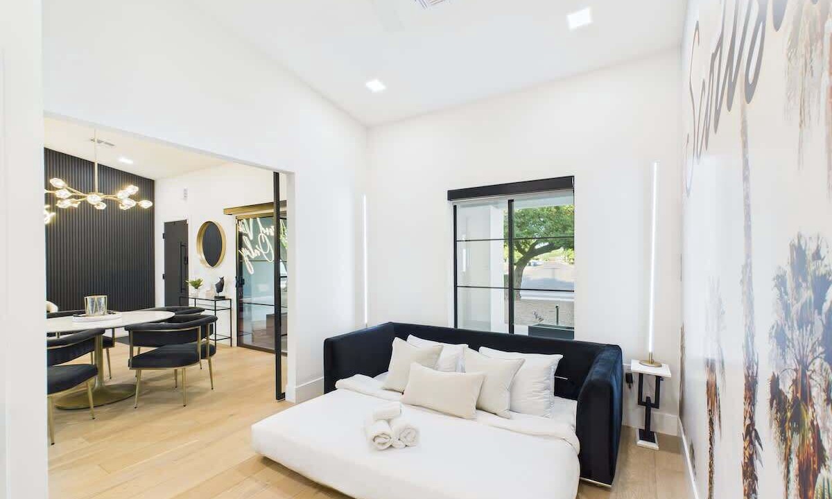 Photo of Others in Thunderbird Desert Estates