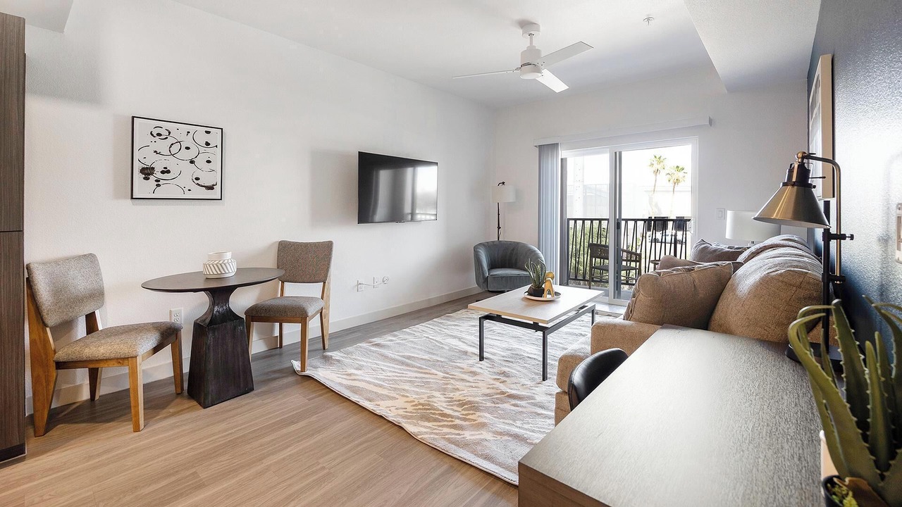 Photo of Livingroom in North Mountain