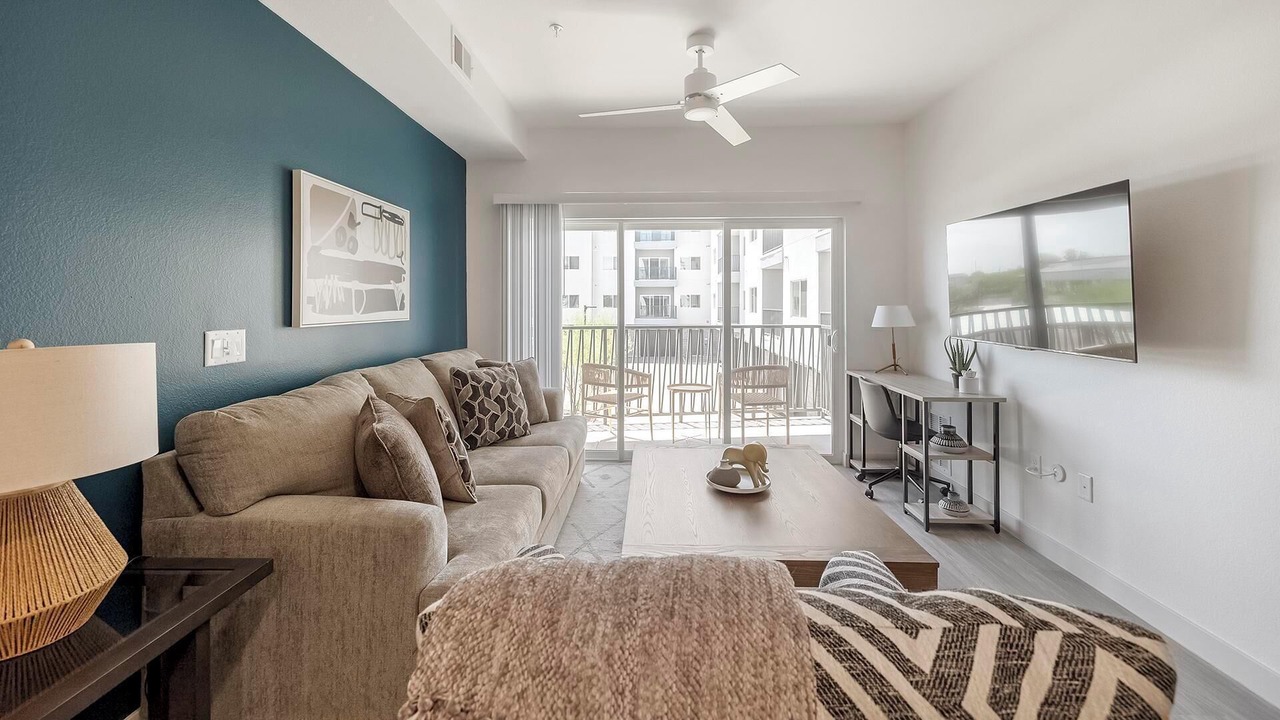 Photo of Livingroom in North Mountain