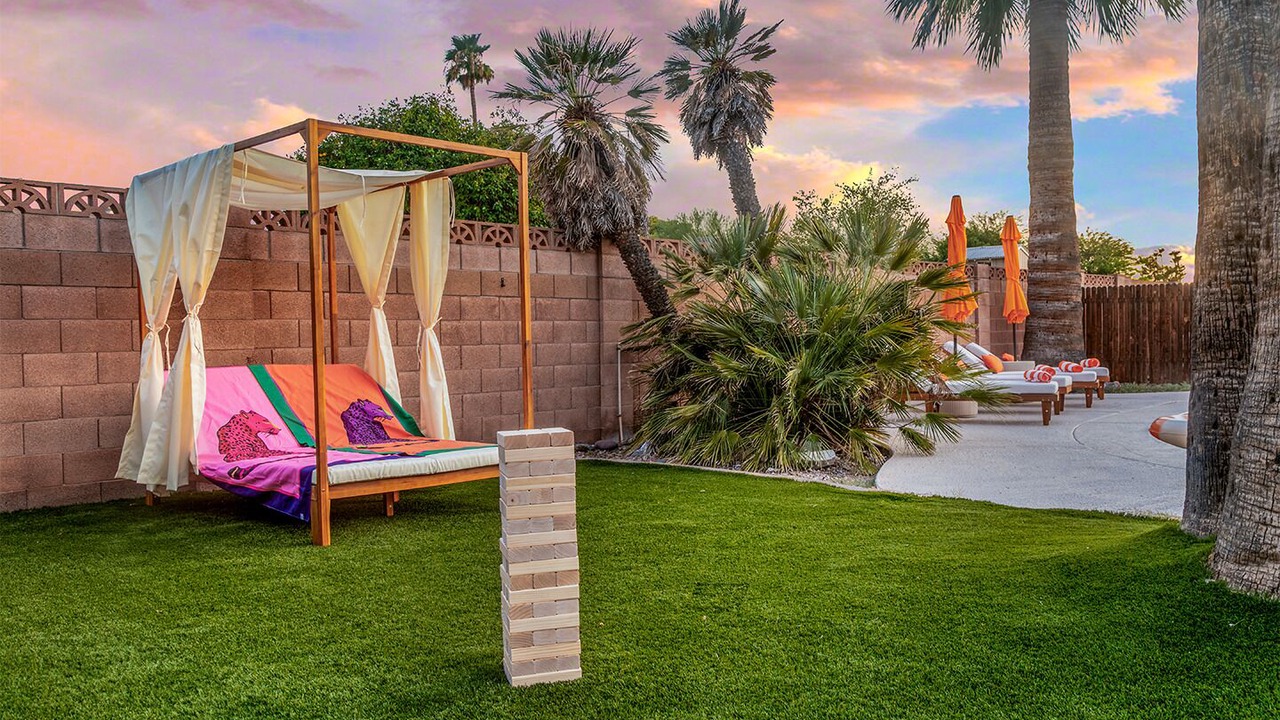 Photo of Patio Balcony in Cavalier Estates