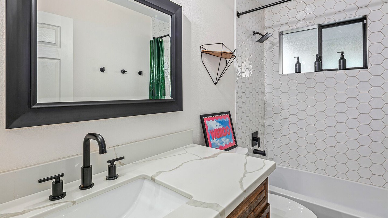 Photo of Bathroom in Cavalier Estates