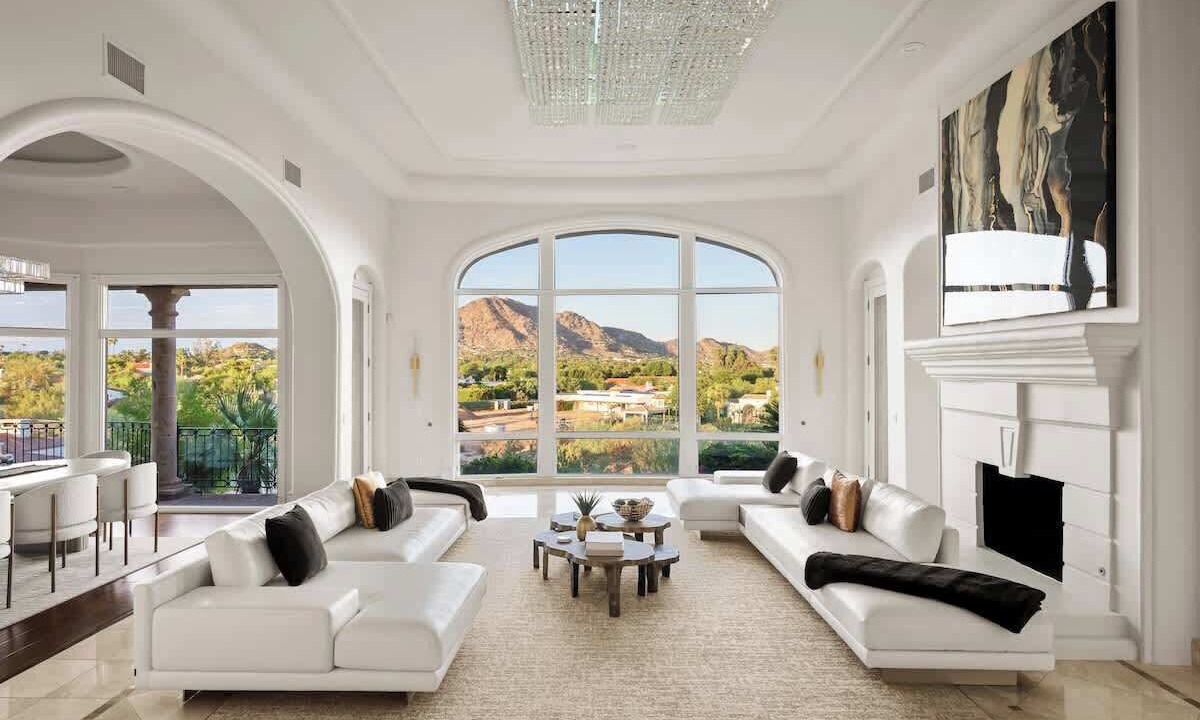 Photo of Livingroom in Paradise Valley