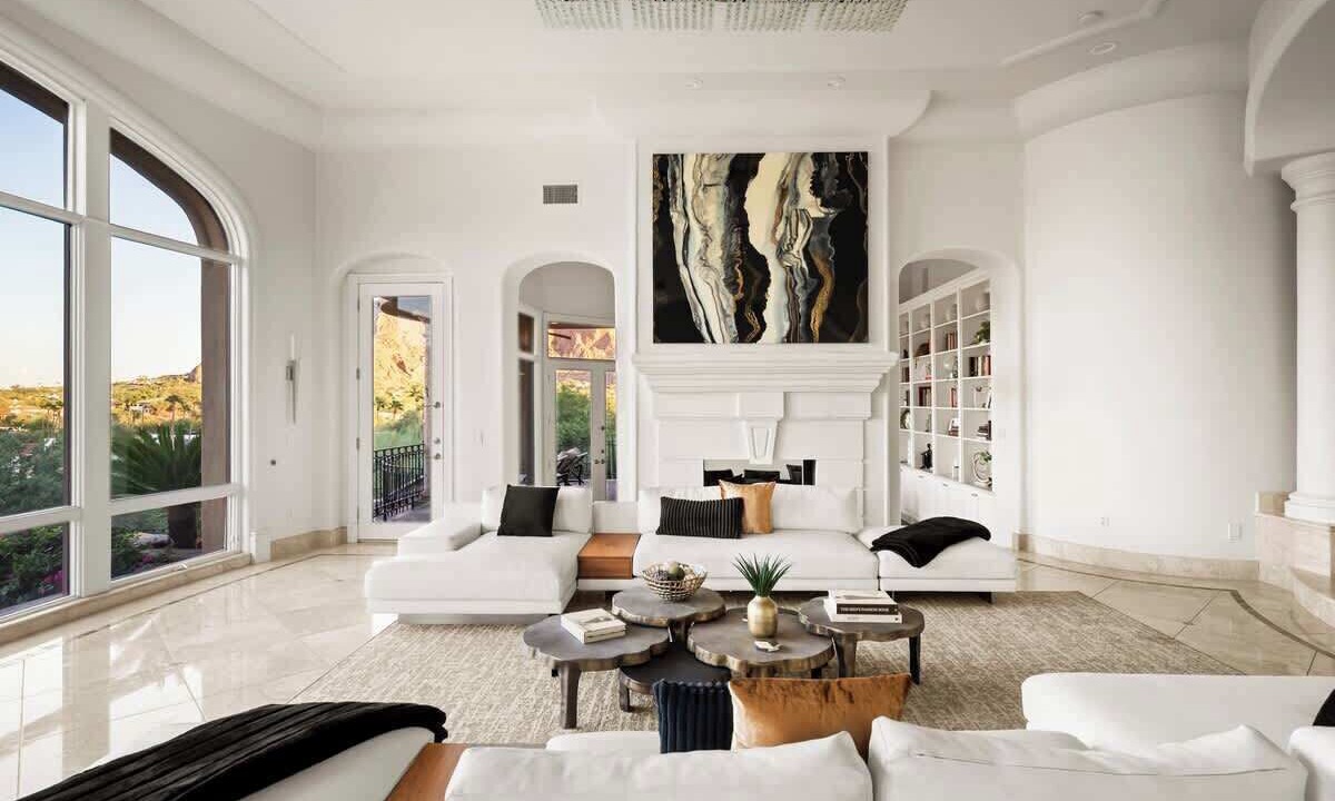 Photo of Livingroom in Paradise Valley