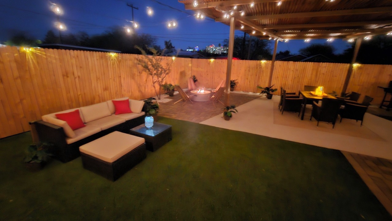 Photo of Patio Balcony in Jefferson Park