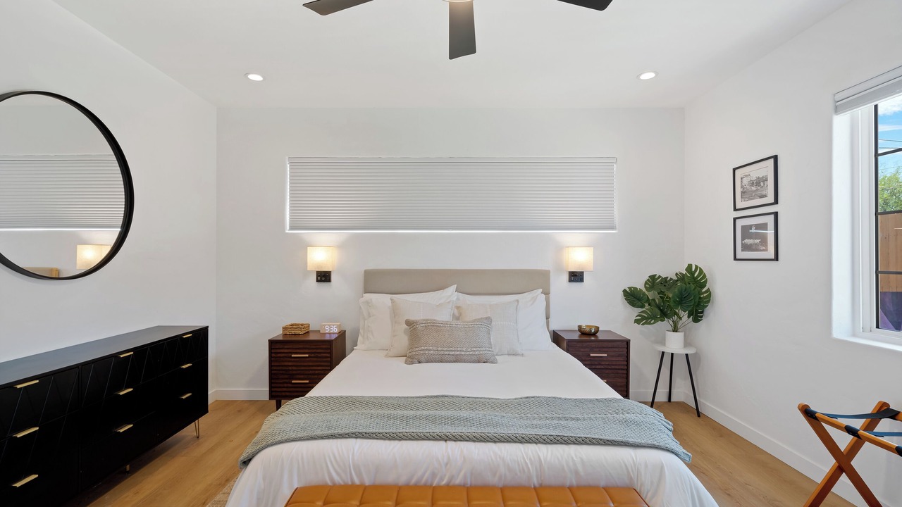 Photo of Bedroom in Jefferson Park