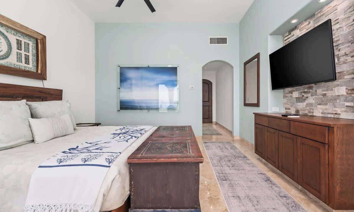Photo of Bedroom in Buzzards