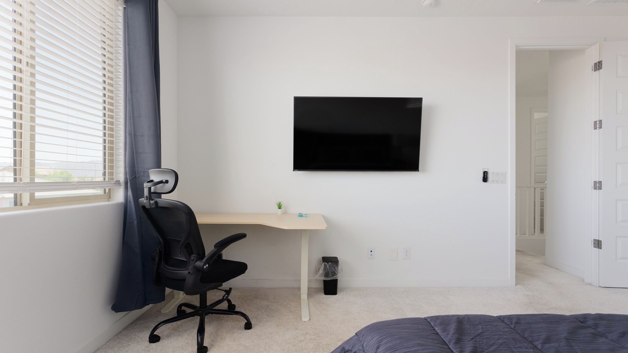 Photo of Bedroom in South Mountain