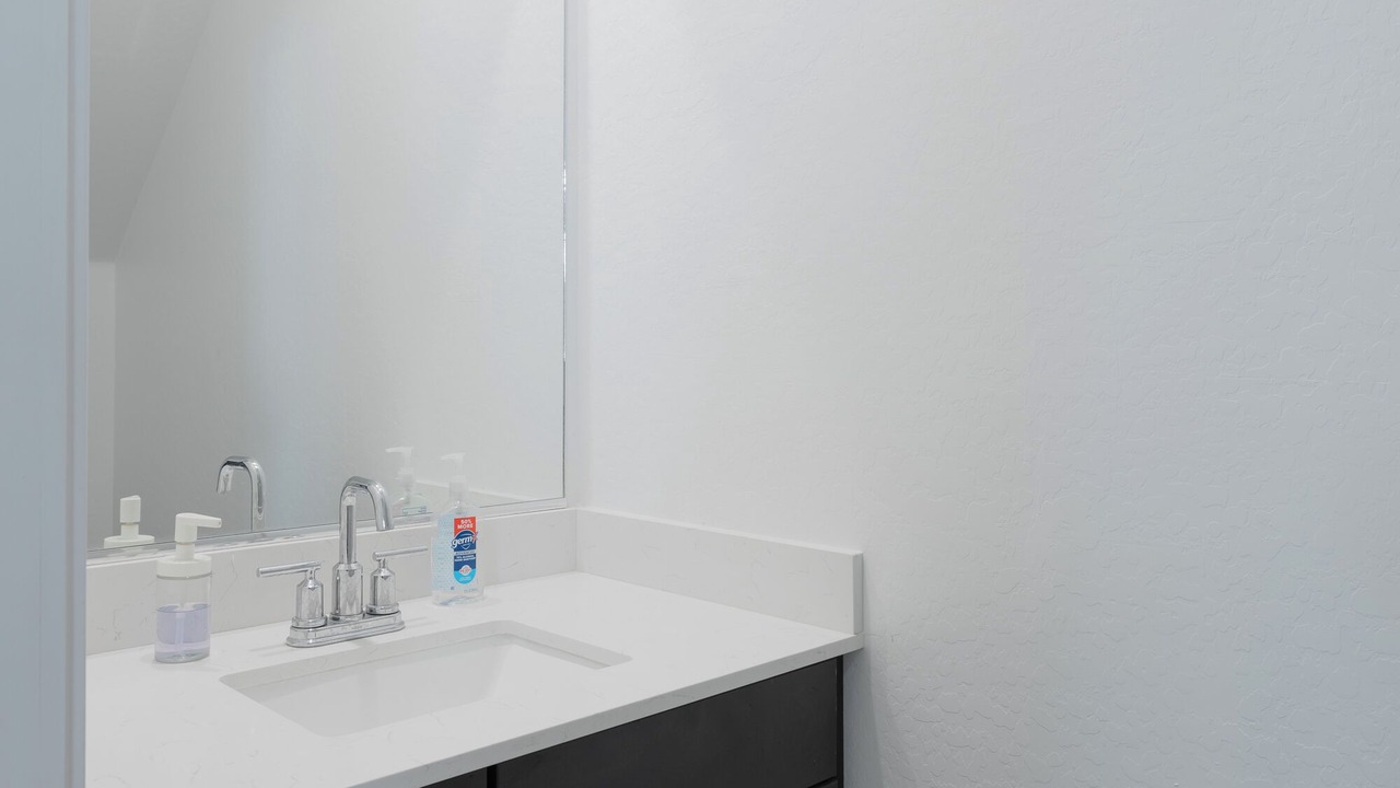 Photo of Bathroom in South Mountain
