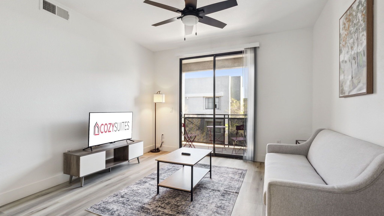 Photo of Livingroom in Glendale Sports and Entertainment District