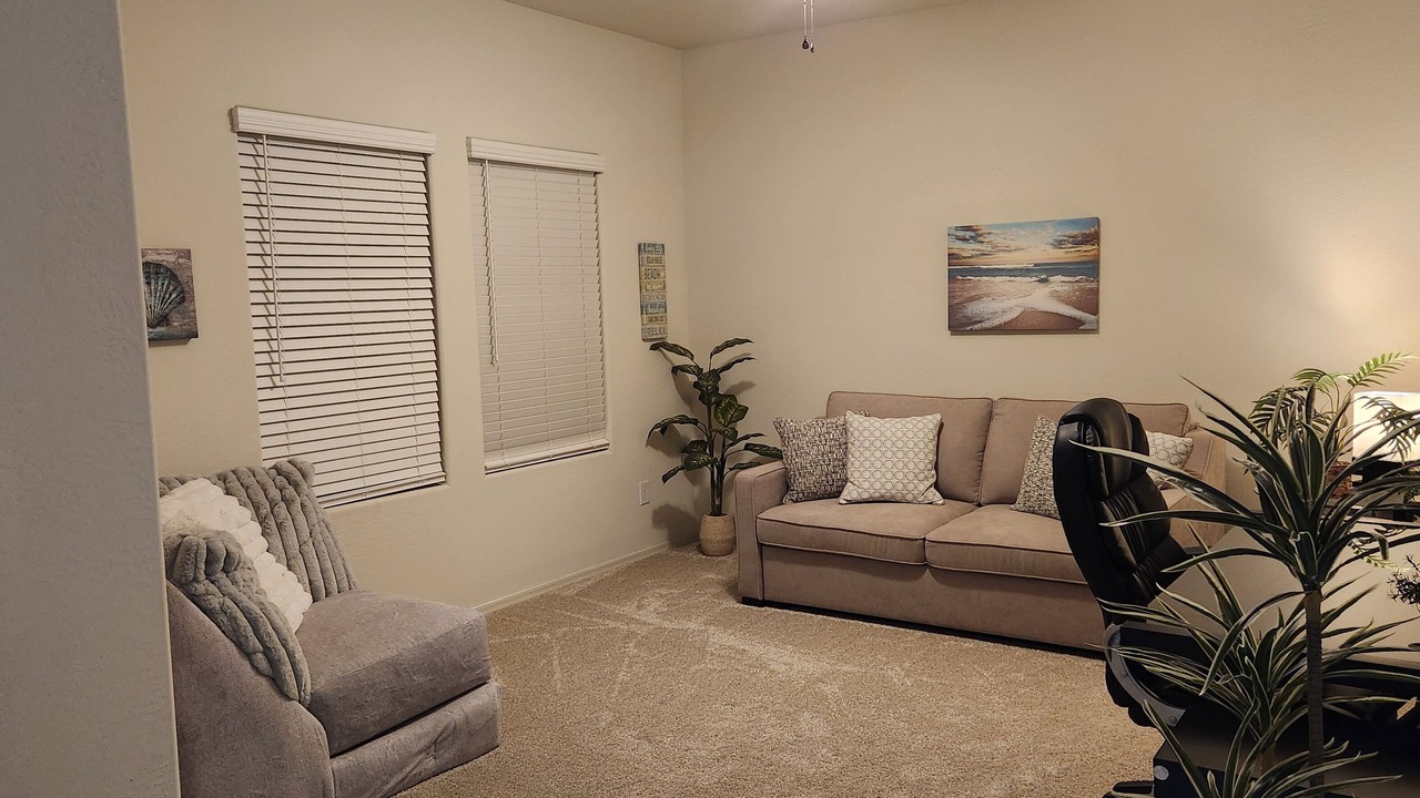 Photo of Livingroom in Maricopa