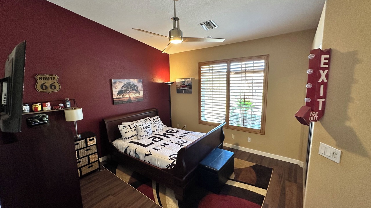Photo of Bedroom in Bullhead City