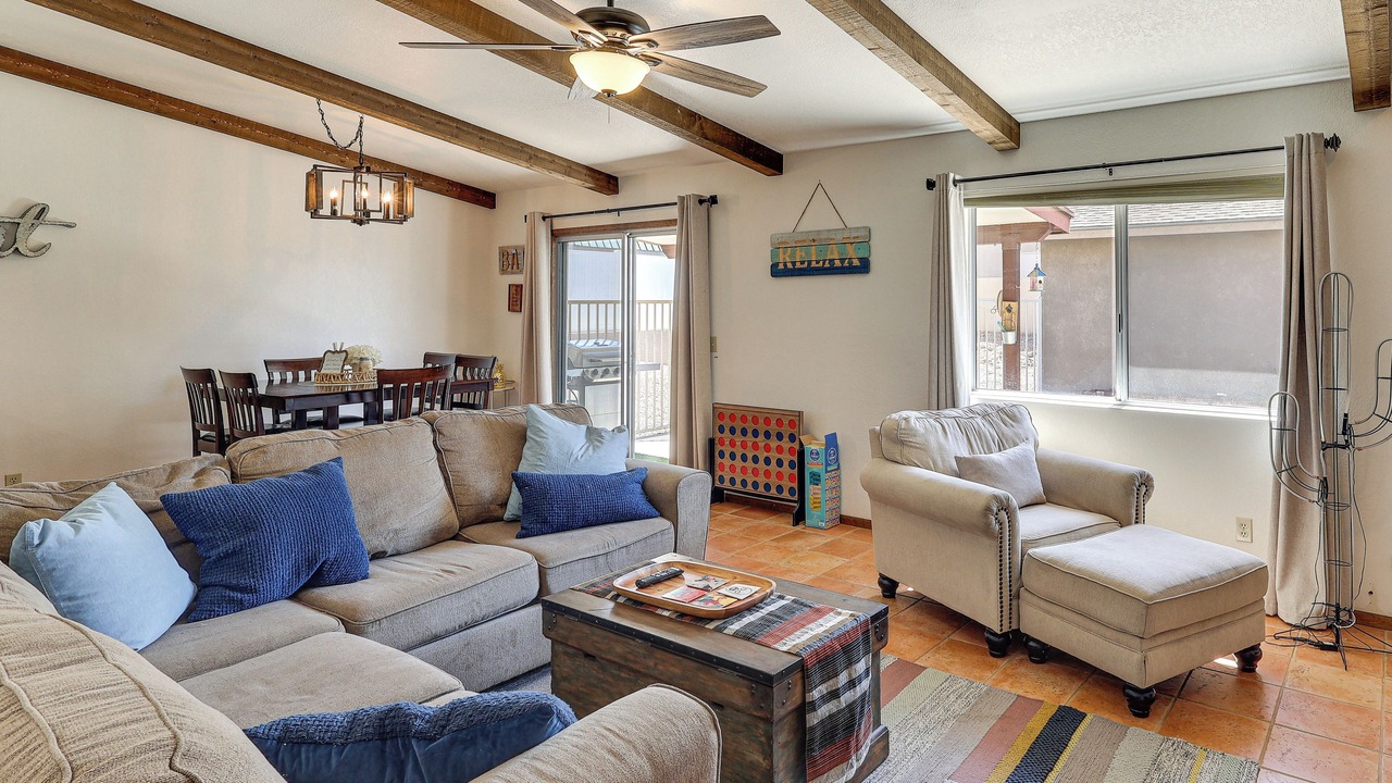 Photo of Livingroom in Lake Havasu City