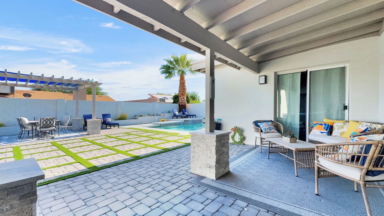 Photo of Patio Balcony in North Mountain