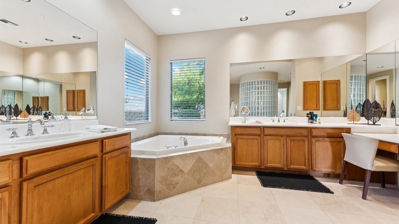 Photo of Bathroom in Mirabel Village