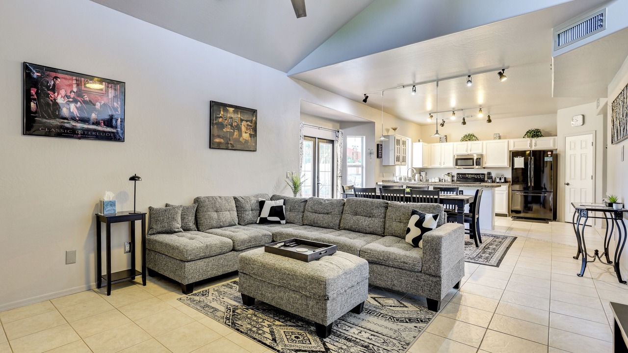 Photo of Bedroom in Paradise Valley Village