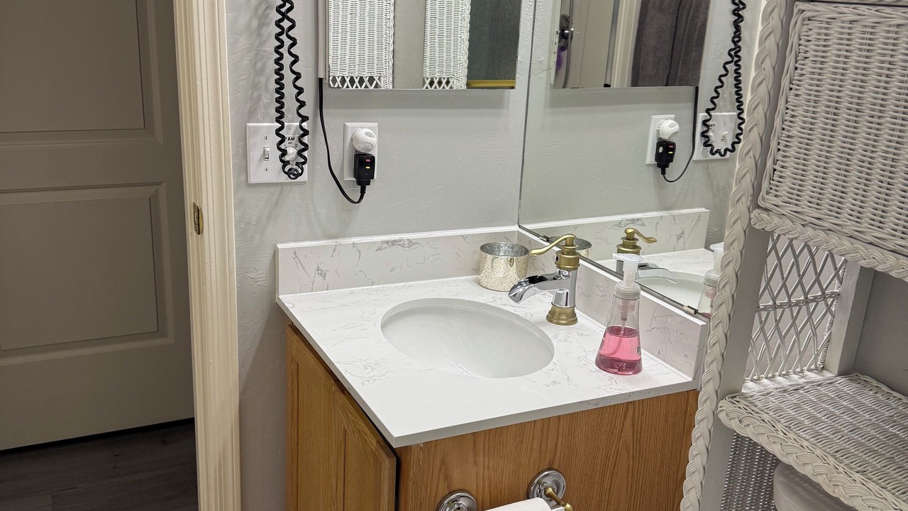 Photo of Bathroom in Green Valley