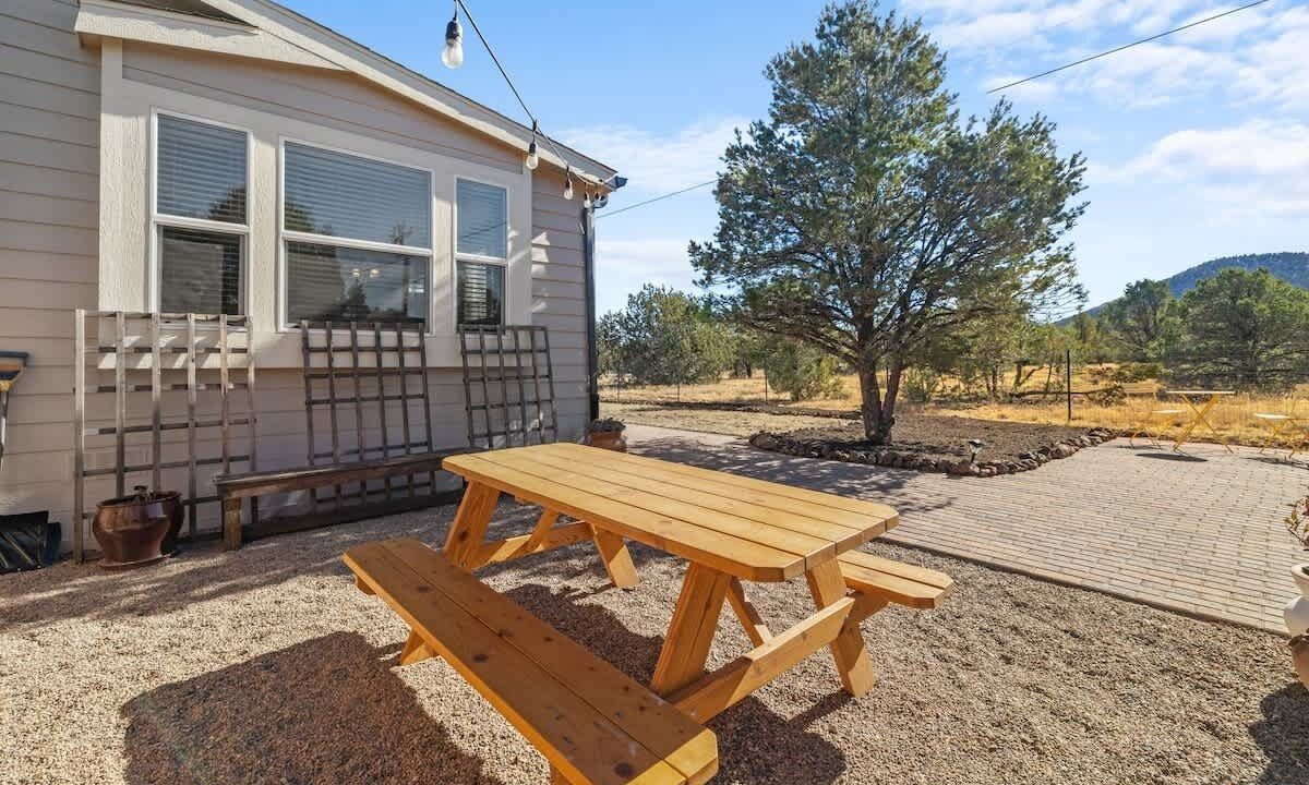 Photo of Outdoor in Williams