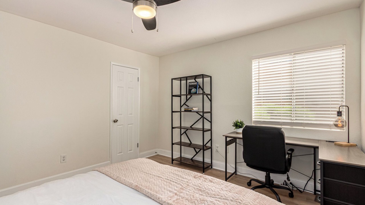 Photo of Bedroom in Park Scottsdale Four