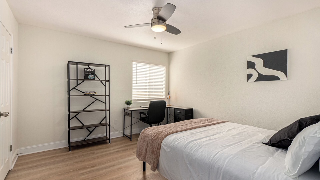 Photo of Bedroom in Park Scottsdale Four