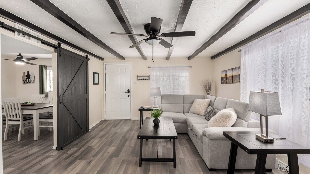 Photo of Livingroom in Superior