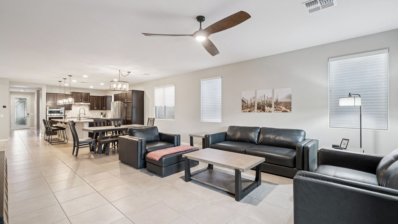 Photo of Livingroom in San Tan Valley