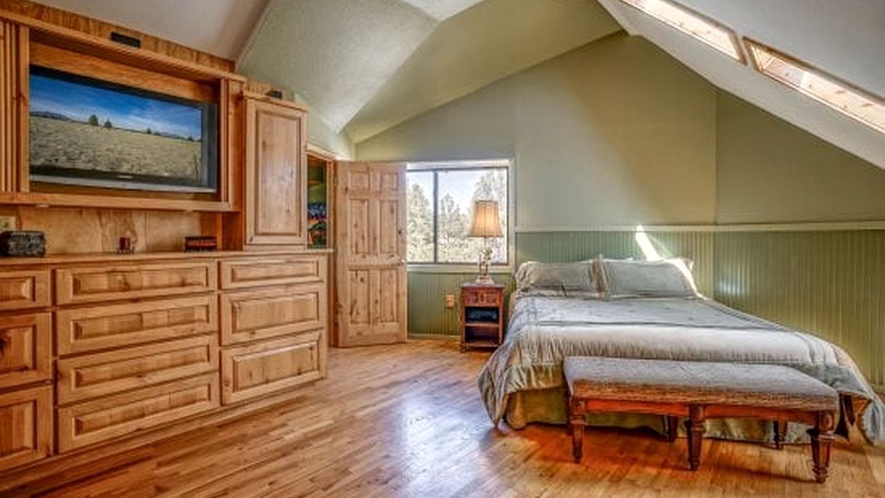 Photo of Bedroom in Parks