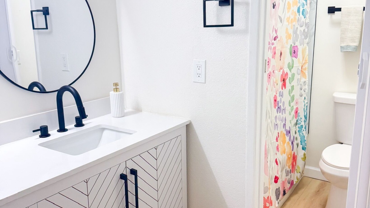 Photo of Bathroom in Village Grove