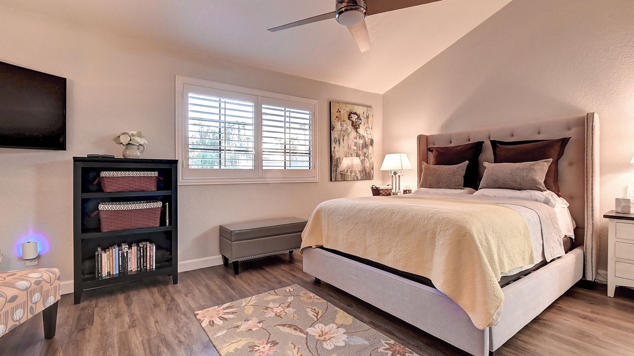 Photo of Bedroom in Camelback East