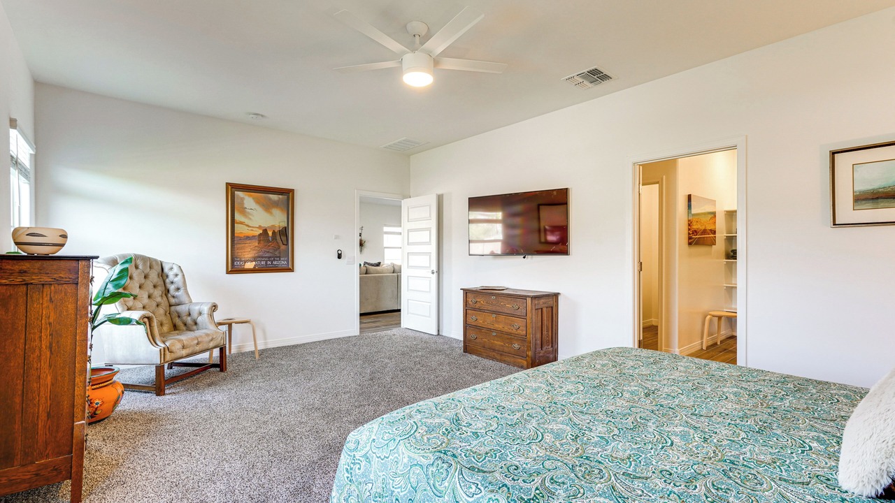 Photo of Bedroom in Dove Mountain