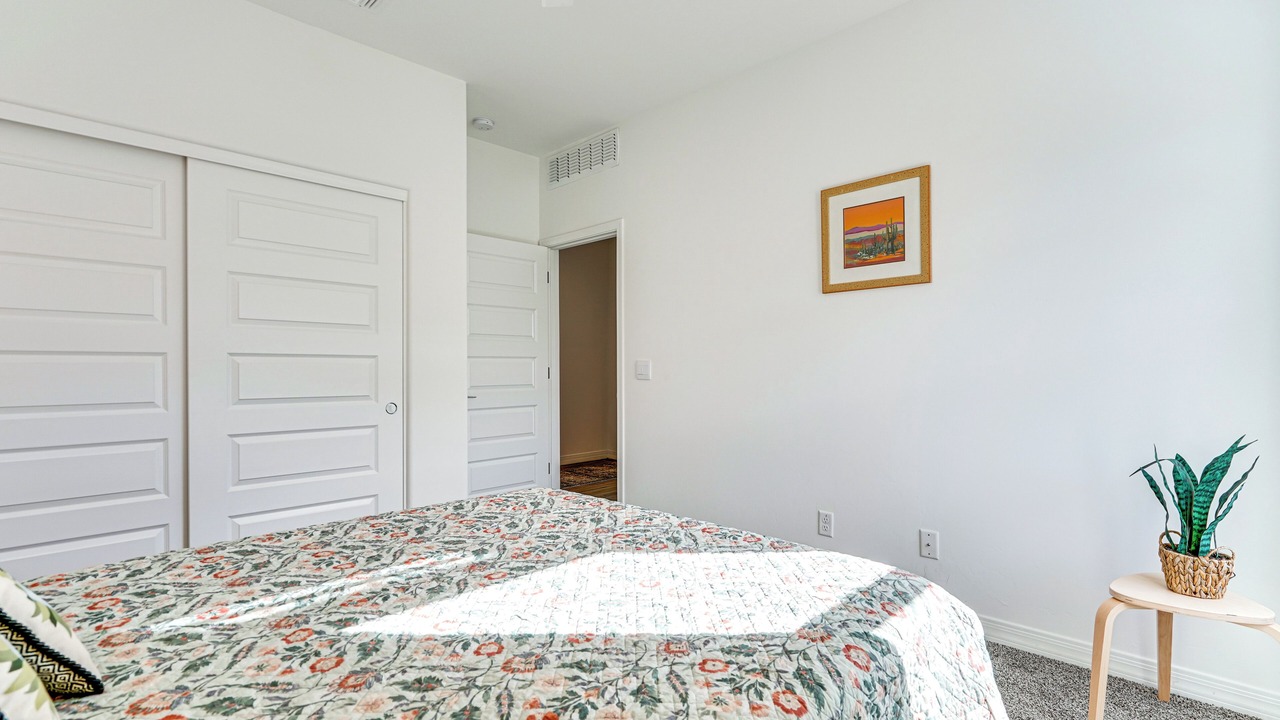 Photo of Bedroom in Dove Mountain